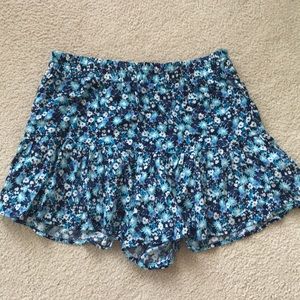 Flowy shorts
